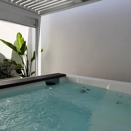 Bimaris Luxury Gæstehus